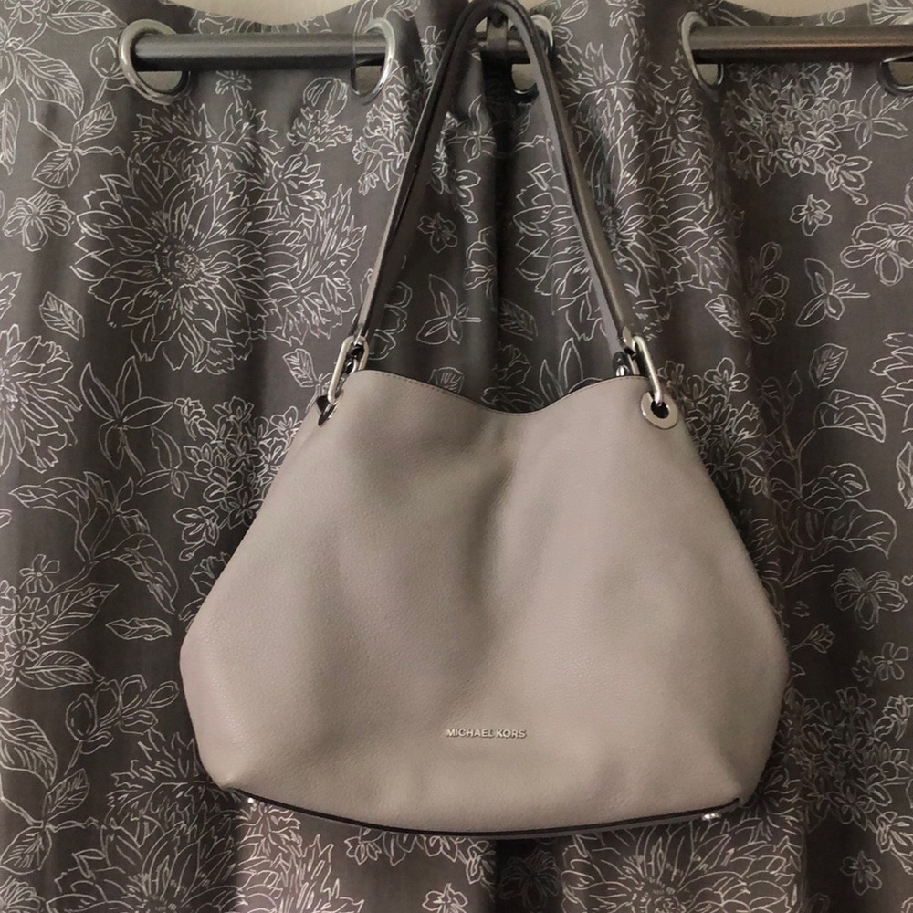 Michael Kors Raven Handbag